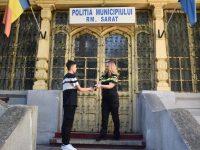 UN PUSTAN DE 13 ANI A PREDAT O LECTIE DE ONESTITATE